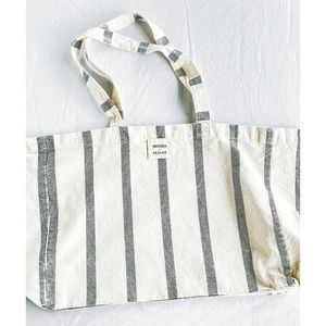 SEZANE CANVAS TOTE